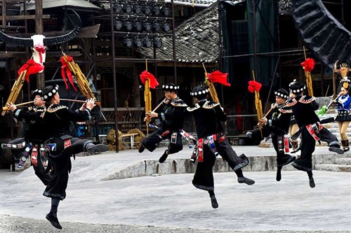 黄果树、天星桥、陡坡塘、一日游